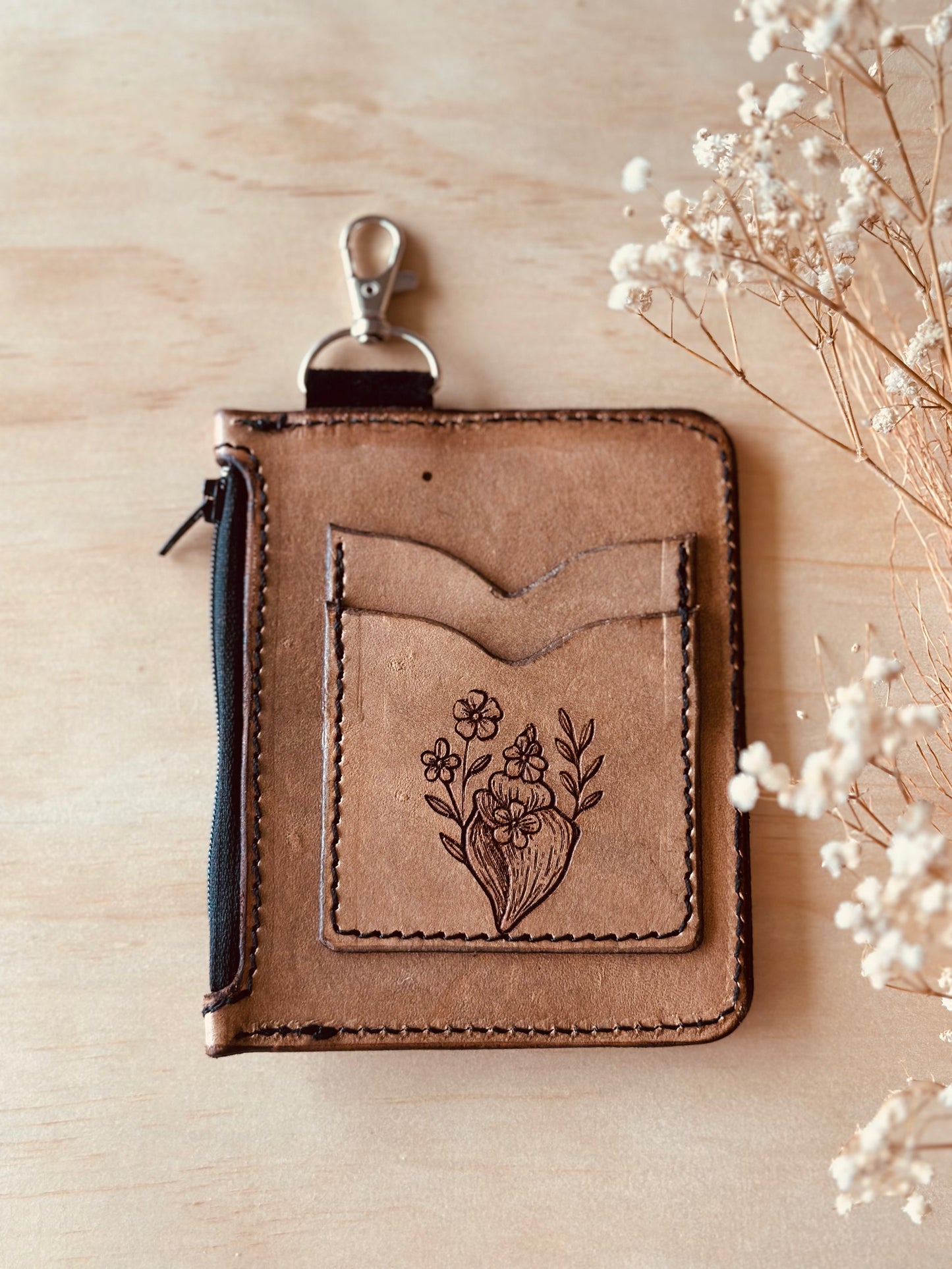 LIMITED EDITION : Crystal Coin & Card Wallet - Labradorite in Light Tan