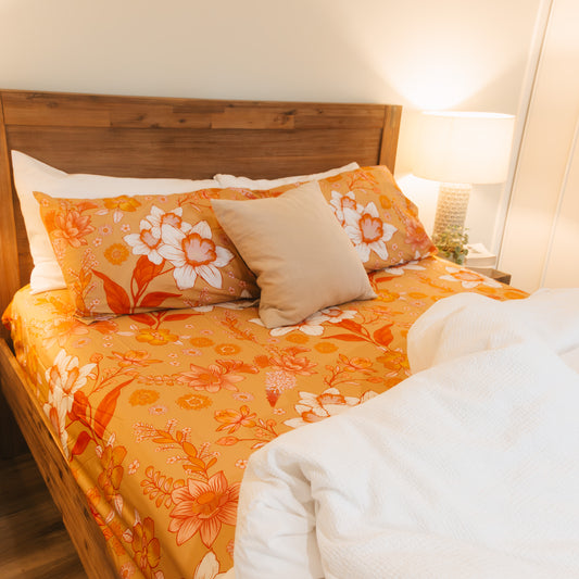 Autumn Grace Bedsheet Set in : Caramel