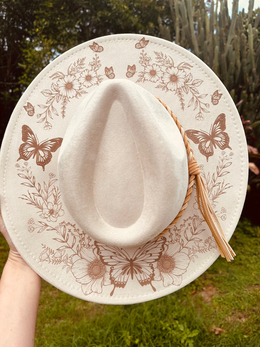 The Butterfly Grove Hat in full bloom - White