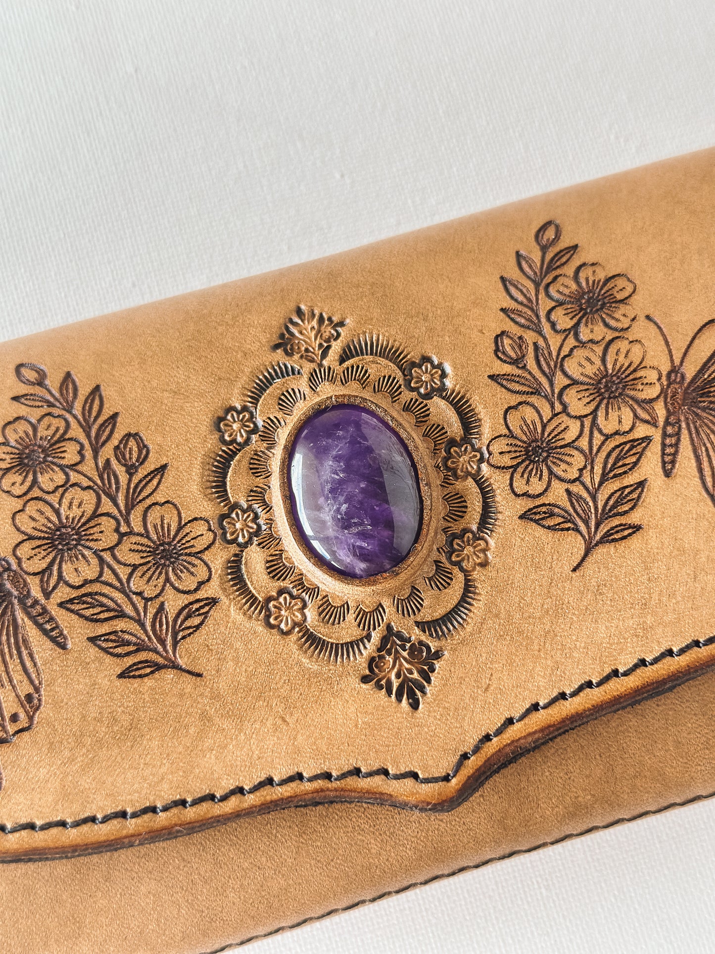 Amethyst Butterfly Leather Wallet – Light Tan
