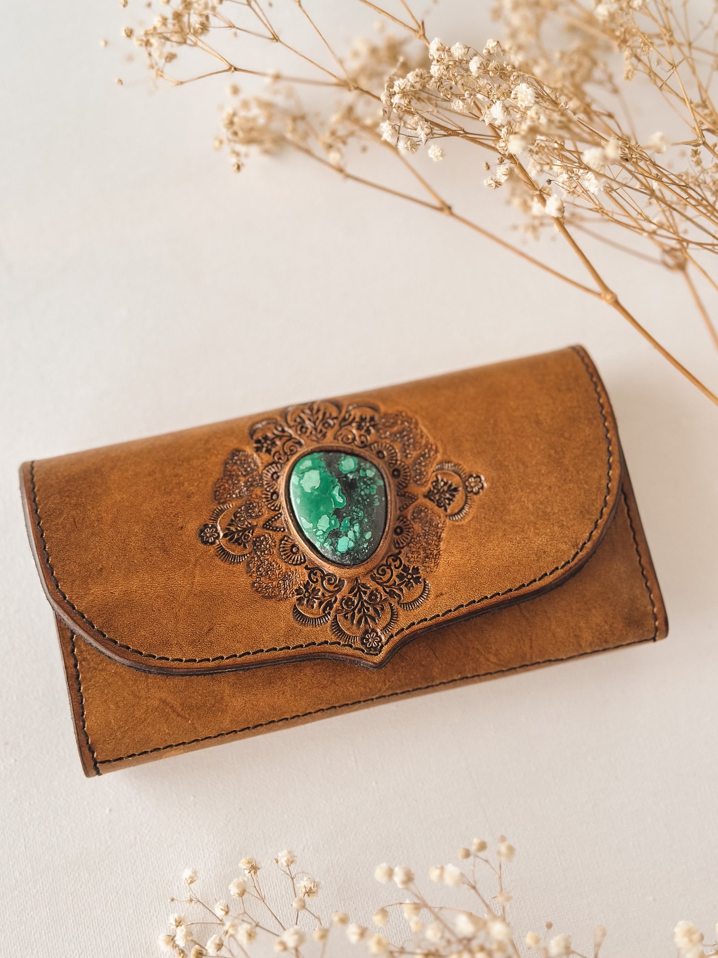 Turquoise Mandala Leather Wallet – Medium Tan